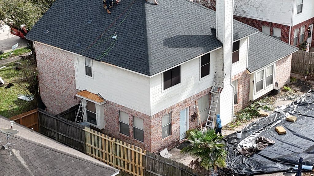 Gallery photos for Exceptional Roofing Transformation in Pearland: Image #2