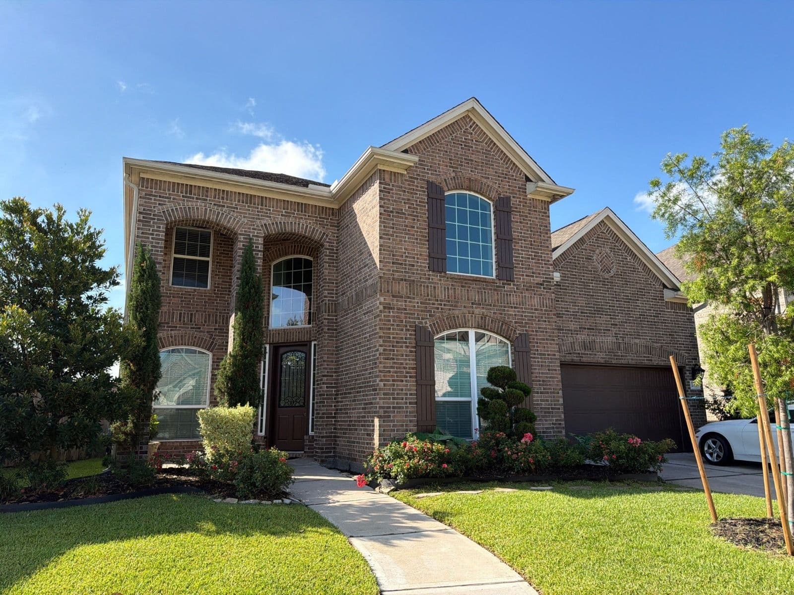 Gallery photos for Lifetime Shingle Roof Installation at Bella Vita Texas: Image #1