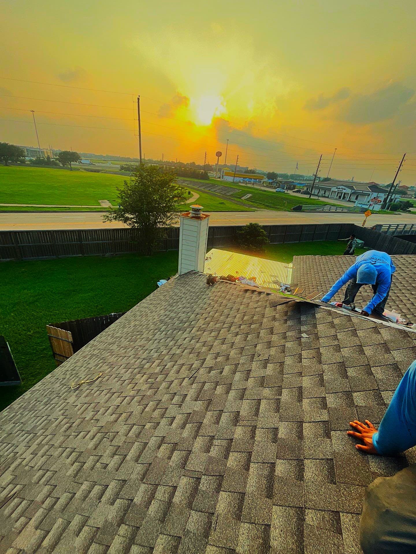 Gallery photos for Full Roof Replacement Completed in One Day in Pearland: Image #4