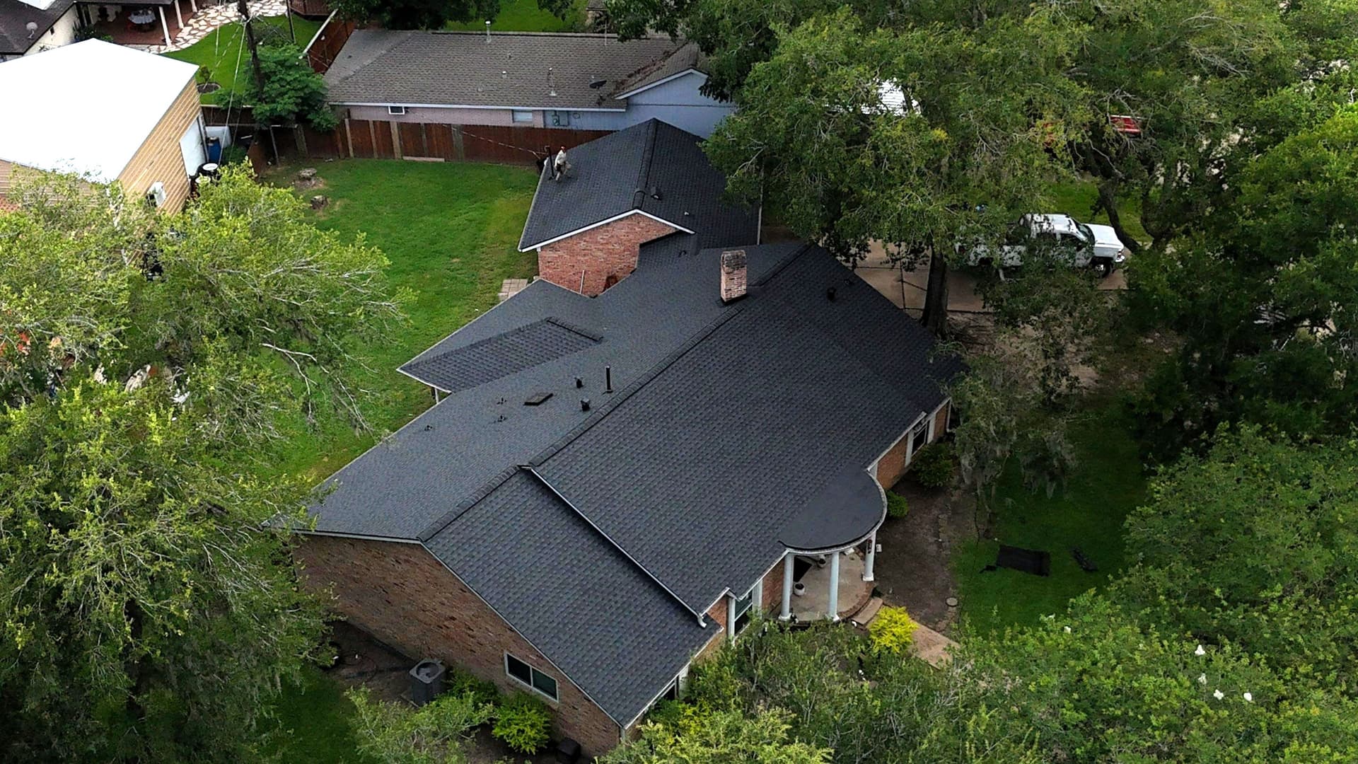 Full Roof Replacement with GAF Timberline HDZ Shingles in Pearland image