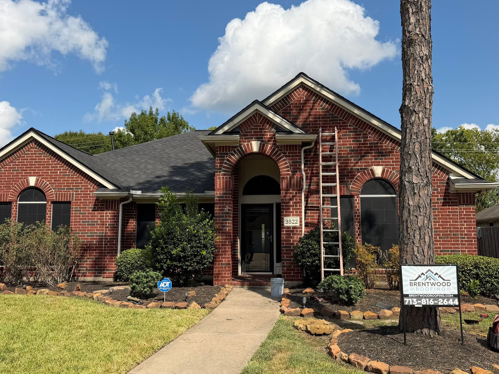 Gallery photos for Full Shingle Roof Replacement Near Friendswood Pearland Border Done in One Day: Image #2